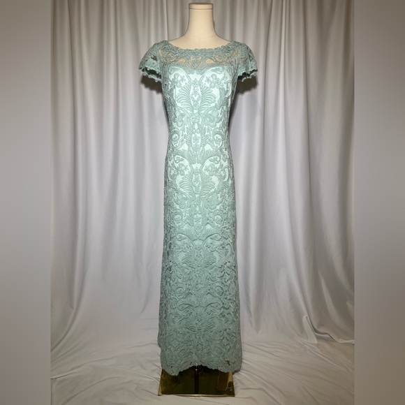 Tadashi Shoji Sanda Embroidered Mint Dress | 8 - Picture 3 of 16